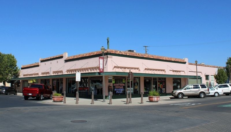 Old Rose Garage Building image. Click for full size.