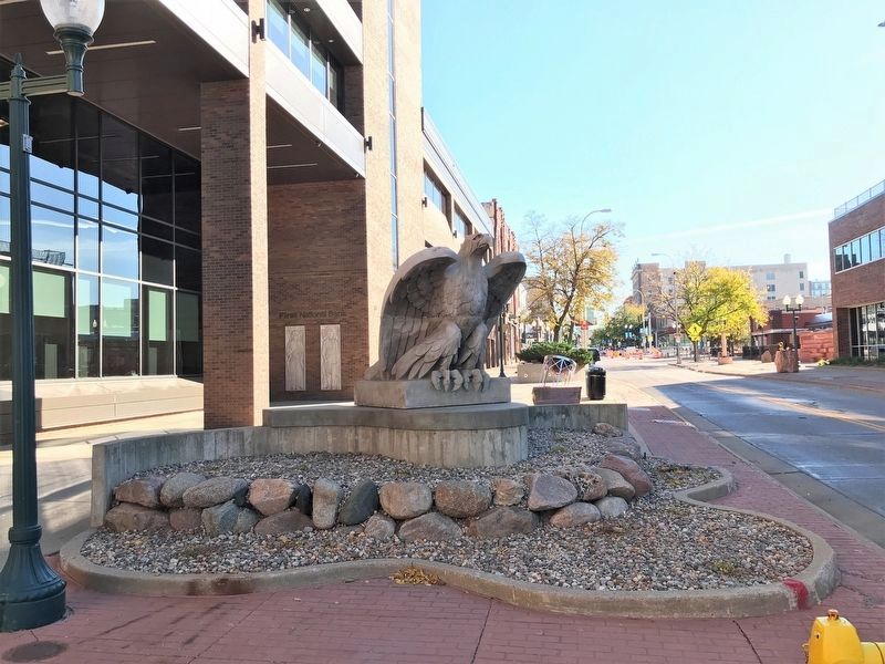 First National Bank Eagle Sculpture image. Click for full size.