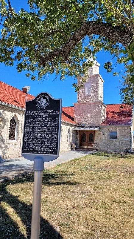 The Friedens Evangelical & Reformed United Church of Christ and Marker image. Click for full size.