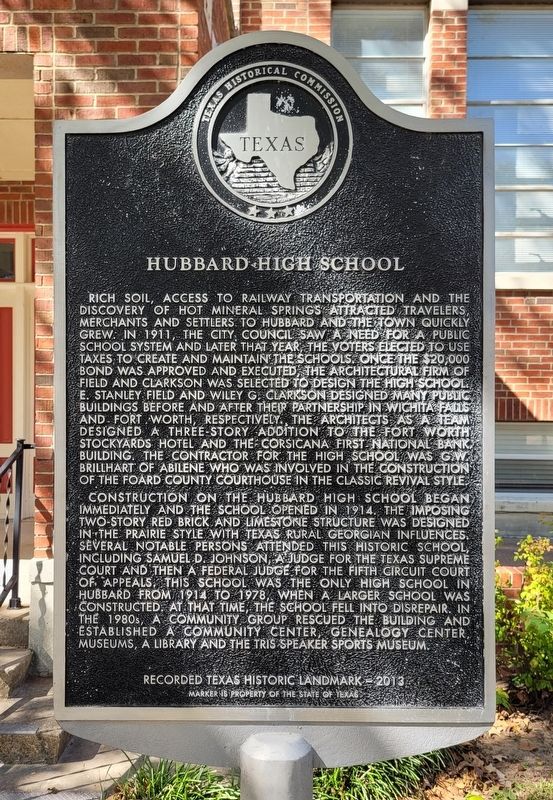 Hubbard High School Marker image. Click for full size.