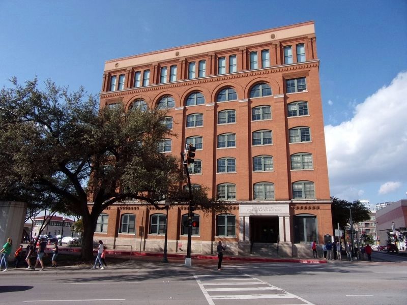 Texas Schoolbook Depository image. Click for full size.