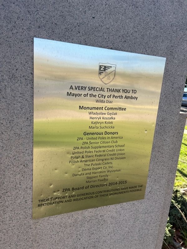 Dedication plaque on the side image. Click for full size.