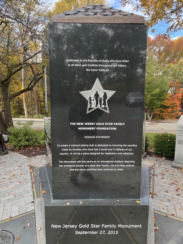 New Jersey Gold Star Family Monument image. Click for full size.