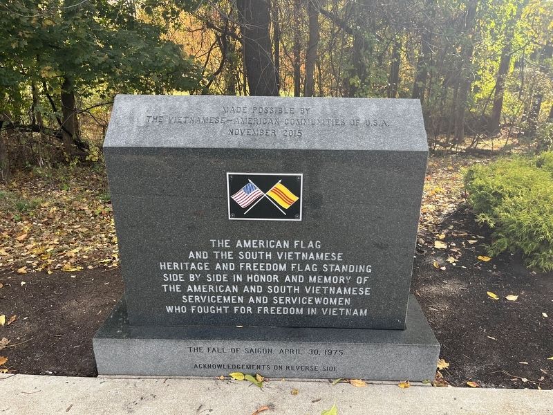 American and South Vietnamese Servicemen Memorial image. Click for full size.