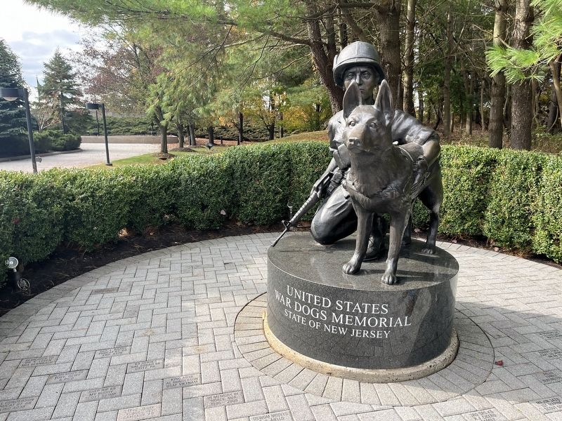 United States War Dogs Memorial image. Click for full size.