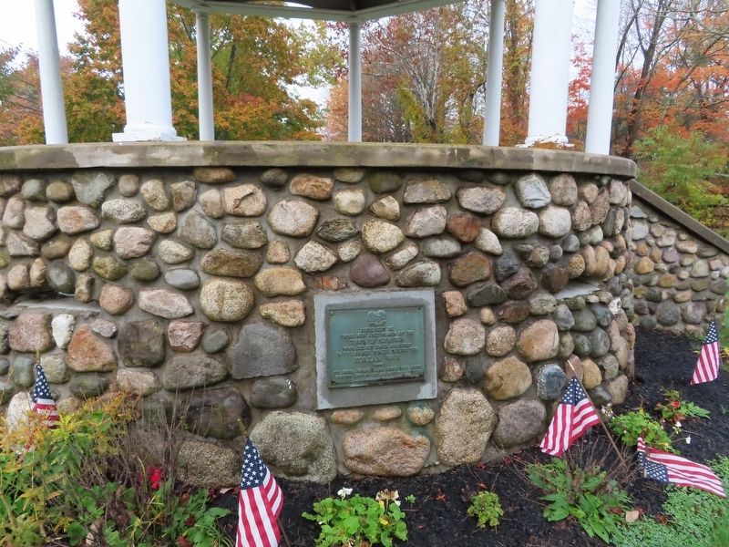 Plympton Korean War Monument image. Click for full size.