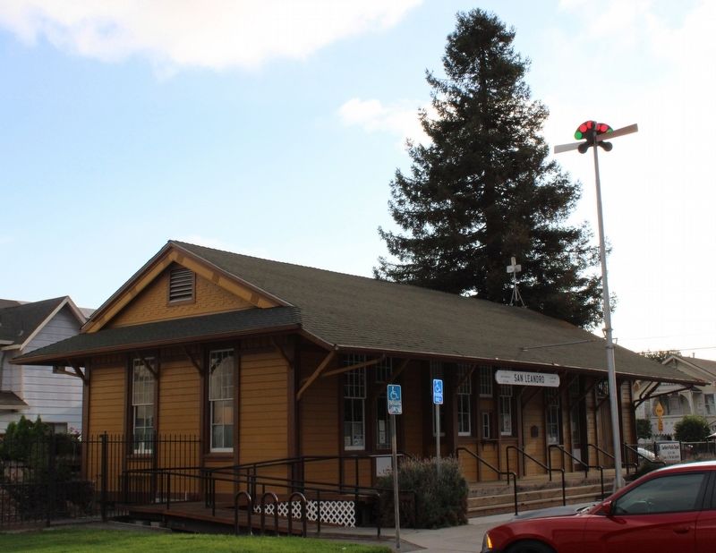 San Leandro Depot image. Click for full size.