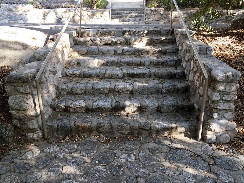Stone Retaining Walls and Stairs image. Click for full size.