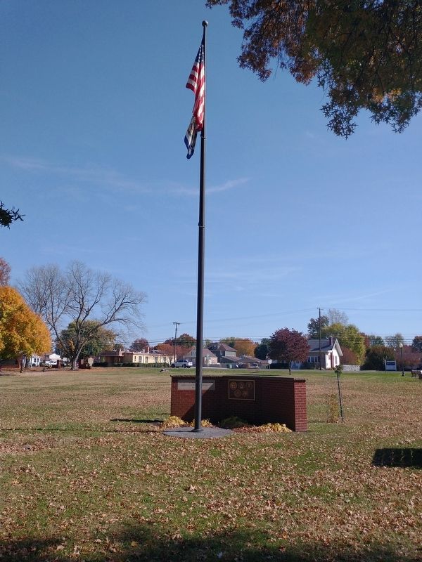 Williamstown Veterans Memorial image. Click for full size.