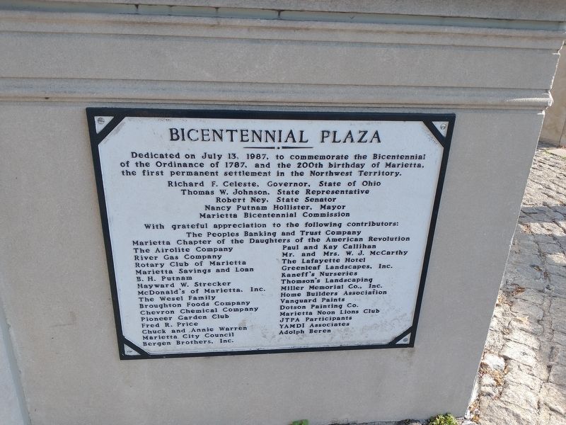 Bicentennial Plaza Marker image. Click for full size.