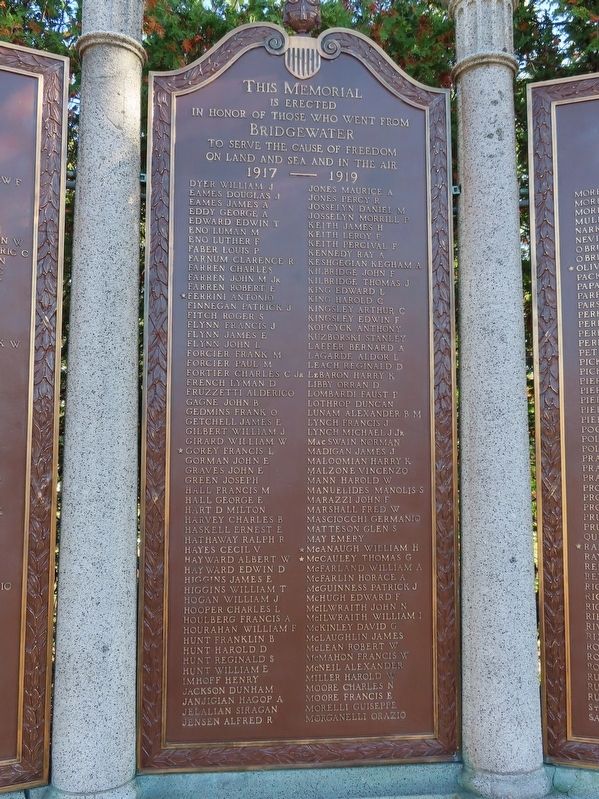 Bridgewater World War I Memorial image. Click for full size.