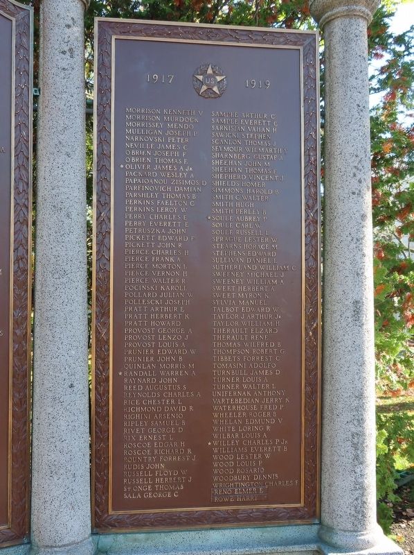 Bridgewater World War I Memorial image. Click for full size.