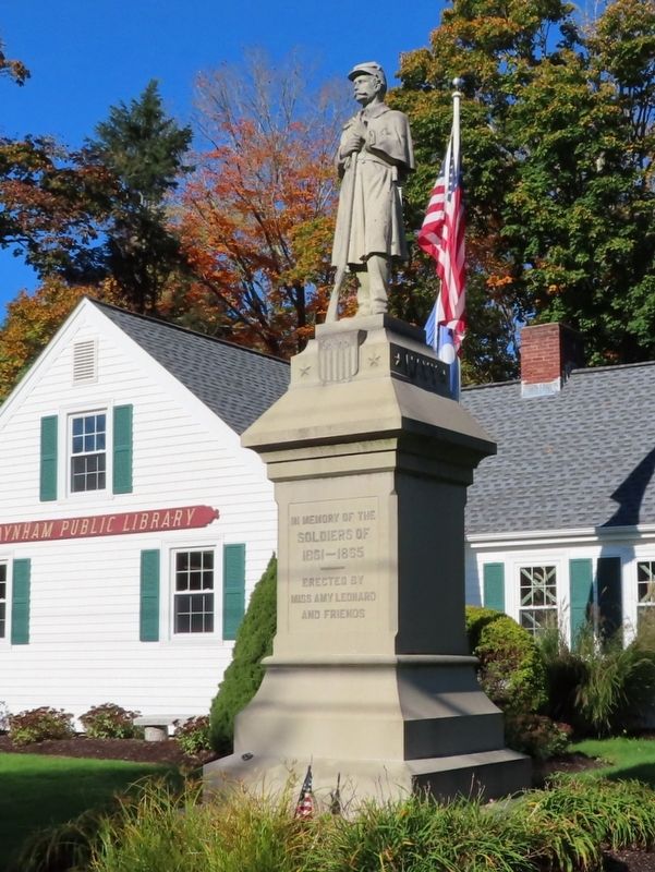 Raynham Civil War Monument image. Click for full size.