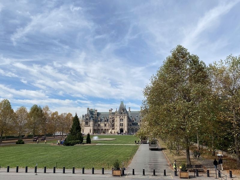 Biltmore: A Collaboration Marker (seen in the bottom right corner of this photo) image. Click for full size.