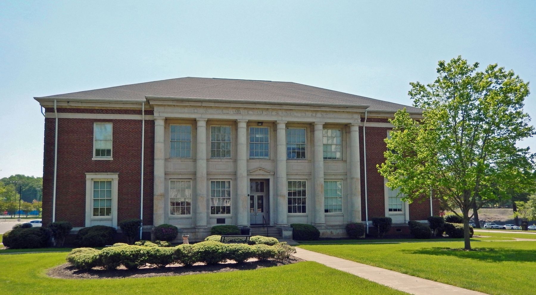 Hamrick Hall of Science (<i>west/front elevation</i>) image. Click for full size.