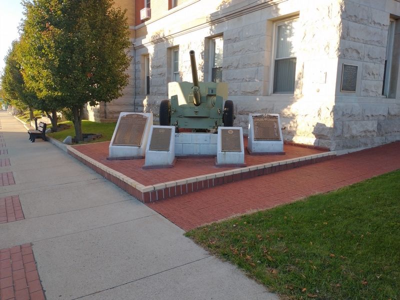 Monroe County WWI Memorial image. Click for full size.