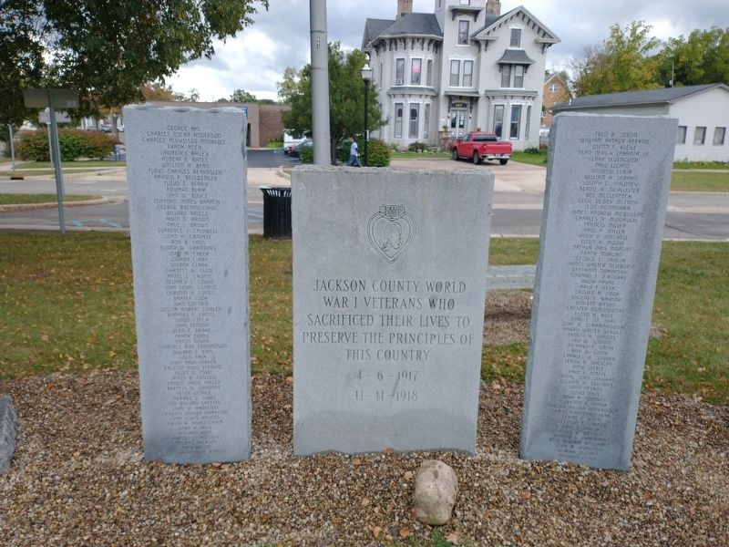 Jackson County World War I Veterans Memorial image. Click for full size.