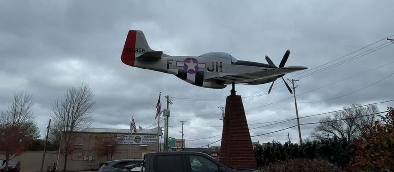 "P - 51D Mustang Marker. Click for full size. "P - 51D Mustang Marker image. Click for full size.