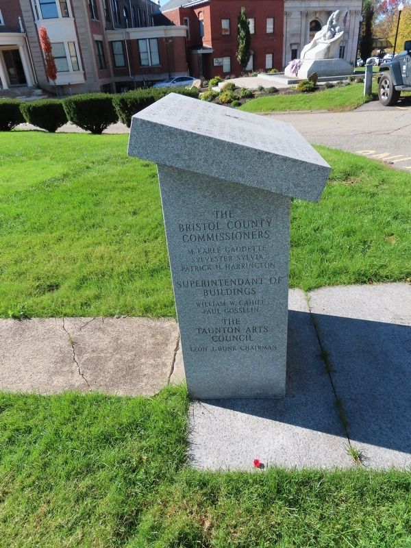 Bristol County Veterans Monument image. Click for full size.