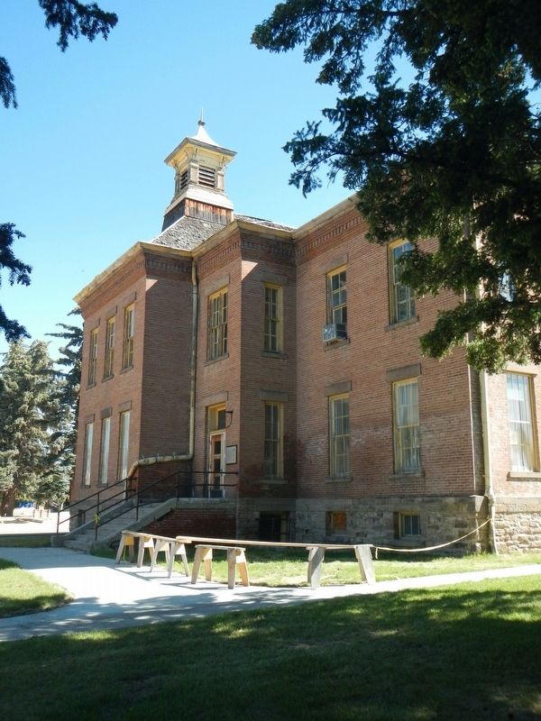 Trask Hall image. Click for full size.