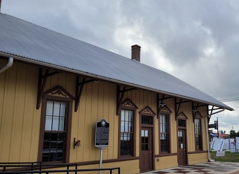 The Kyle Depot and Marker image. Click for full size.