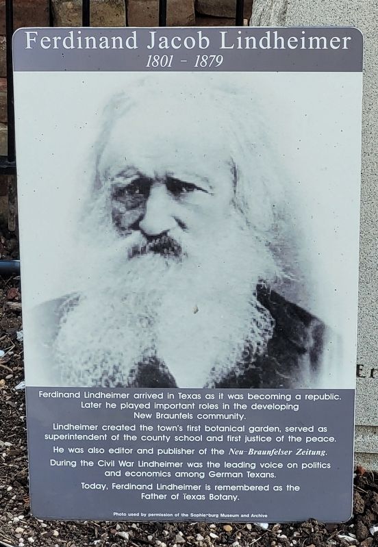 2nd marker of Ferdinand J. Lindheimer with photo image. Click for full size.