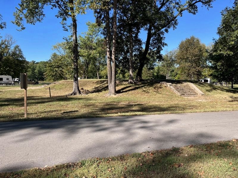 Site of the Old Courthouse image. Click for full size.
