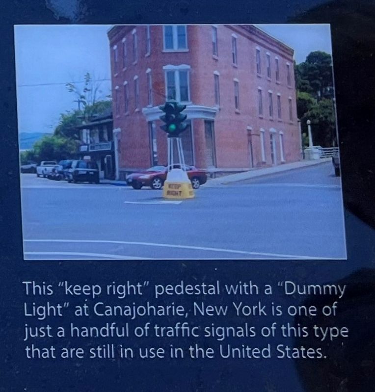 Keep Right pedestal in Canajoharie, New York image. Click for full size.