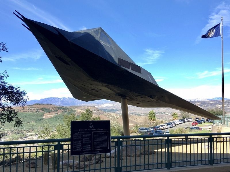 F-117A Nighthawk and Marker image. Click for full size.