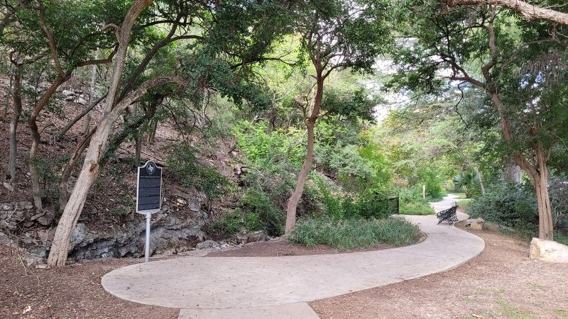 The view of the Site of Nuestra Se�ora de Guadalupe Mission Marker from the park image. Click for full size.