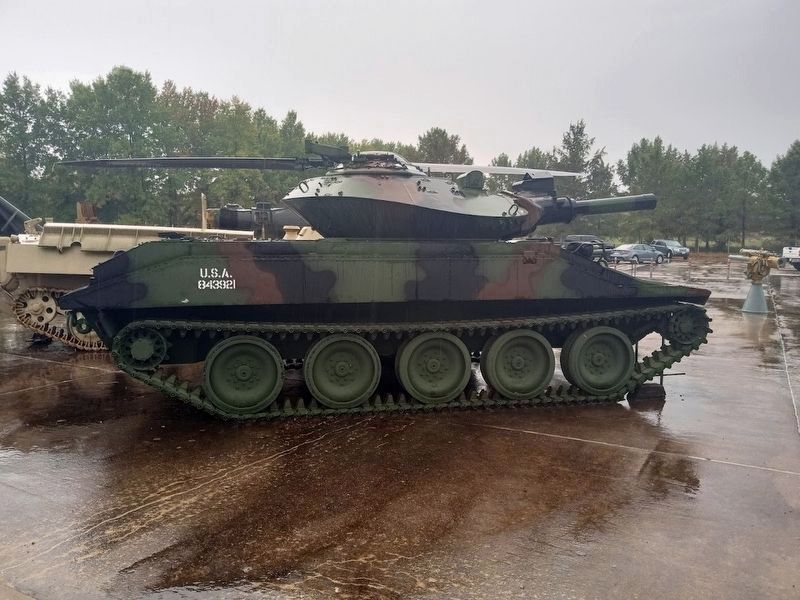 M551 Sheridan Tank image. Click for full size.