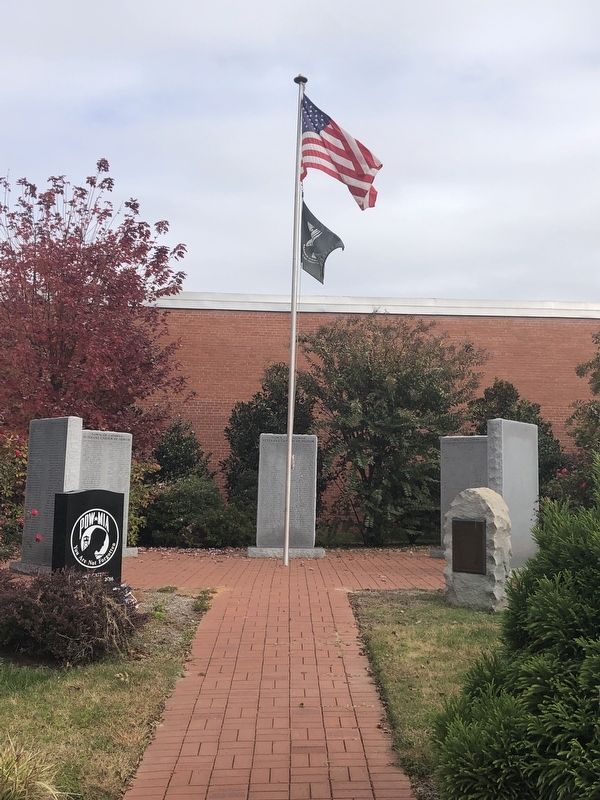 Town of Catawba Veterans Garden of Honor Marker image. Click for full size.