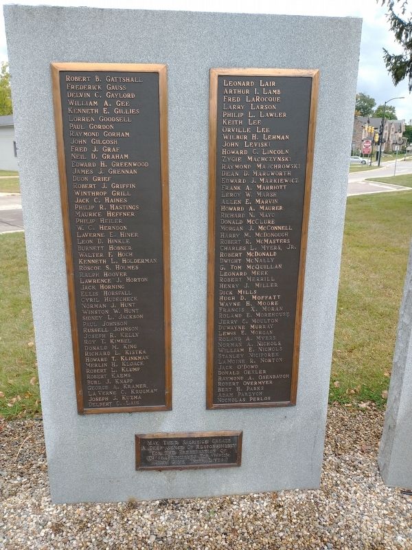 Jackson County World War II Veterans Memorial image. Click for full size.