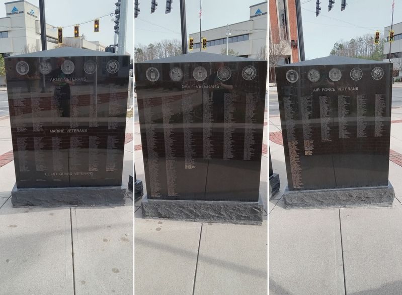 Laurel County Veterans Monument image. Click for full size.