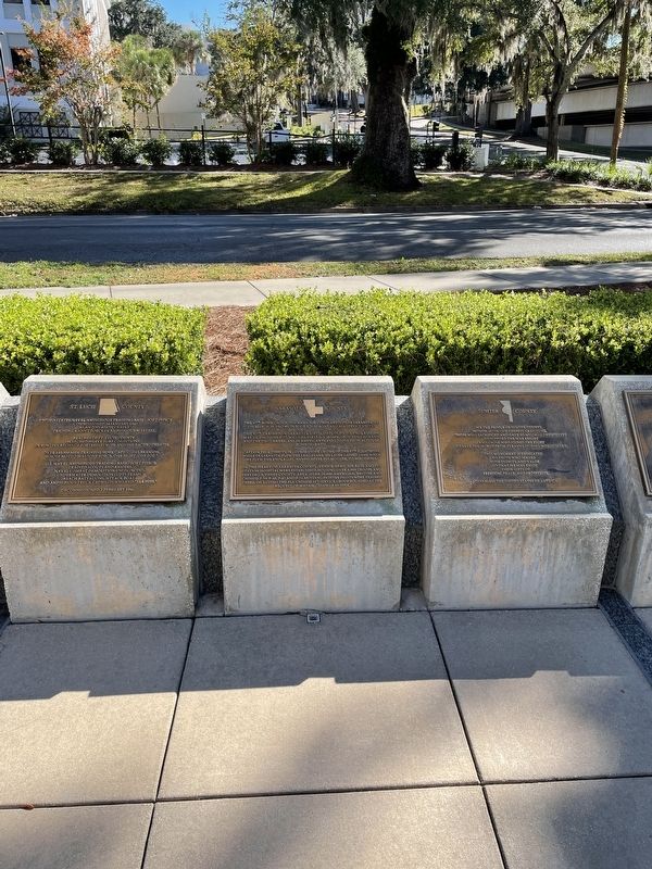 St. Lucie County Marker (left) image. Click for full size.