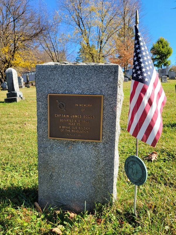 Grave of Revolutionary War Soldier<br>James Boggs image. Click for full size.