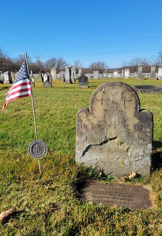 Grave of Revolutionary War Soldier<br>David Rannells image. Click for full size.