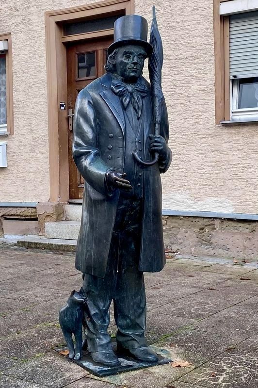Statue of Eduard Mörike image. Click for full size.