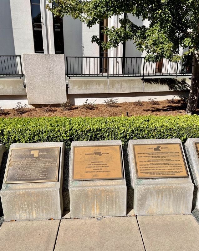 Glades County Marker (right) image. Click for full size.