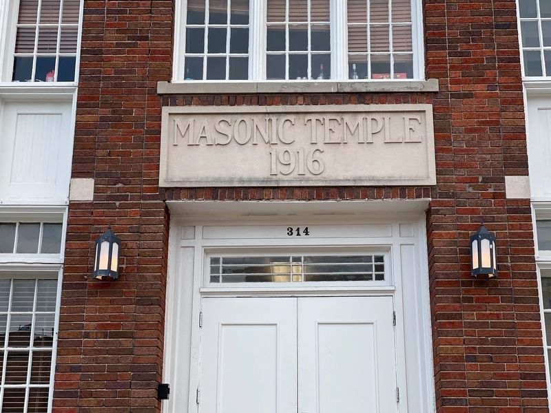 Masonic Temple Date Stone image. Click for full size.