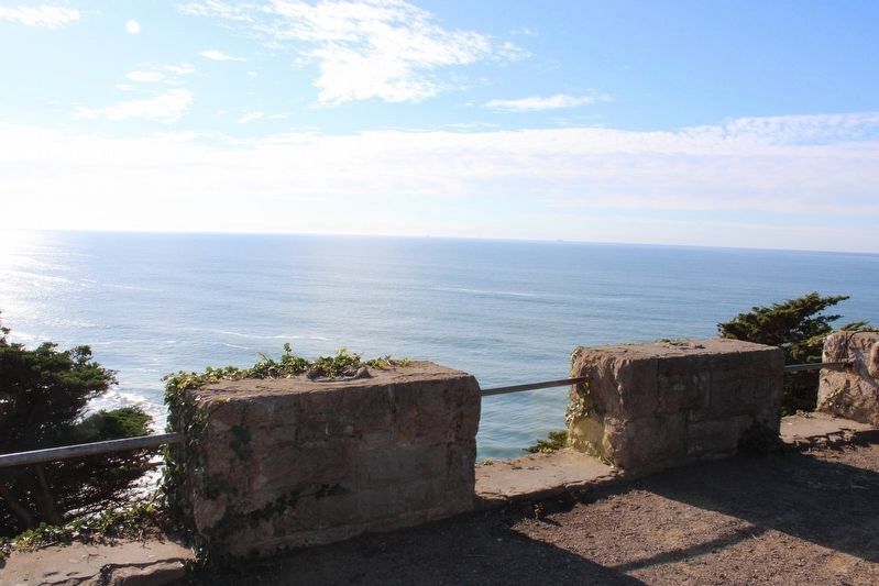 View of the Pacific From The Parapet image. Click for full size.