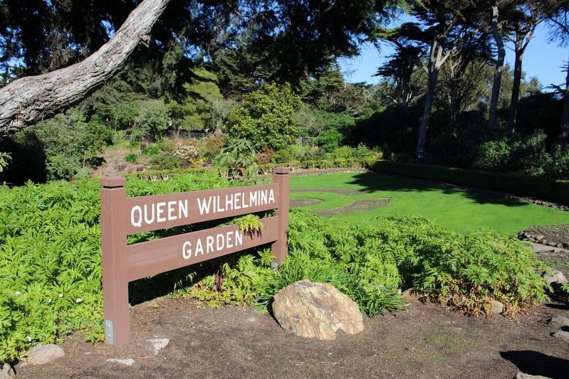 Queen Wilhelmina Garden image. Click for full size.