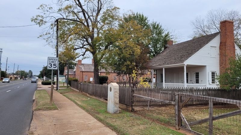 The view of the La Calle Real del Norte Marker from the street. Click for full size. The view of the La Calle Real del Norte Marker from the street image. Click for full size.