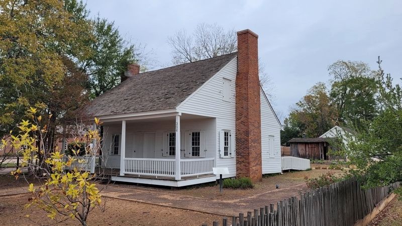 The Durst-Taylor Historic House image. Click for full size.