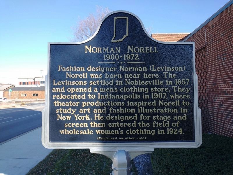 Norman Norell 1900-1972 Marker image. Click for full size.