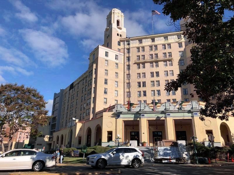The Third Arlington Hotel (1924-). Click for full size. The Third Arlington Hotel (1924-) image. Click for full size.