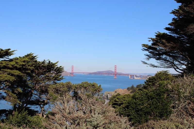 View of the Golden Gate Bridge from the Marker image. Click for full size.