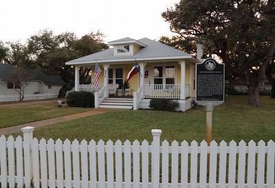 Smith-Brundrett House Marker image. Click for full size.