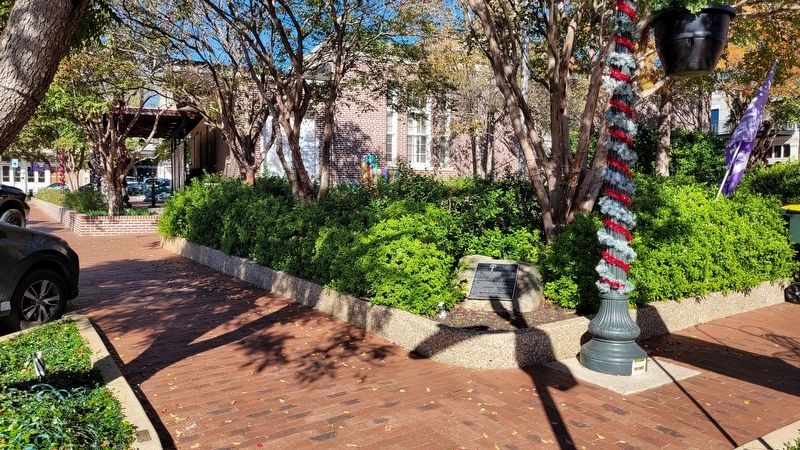 The view of the Pillar Street Marker from the street image. Click for full size.