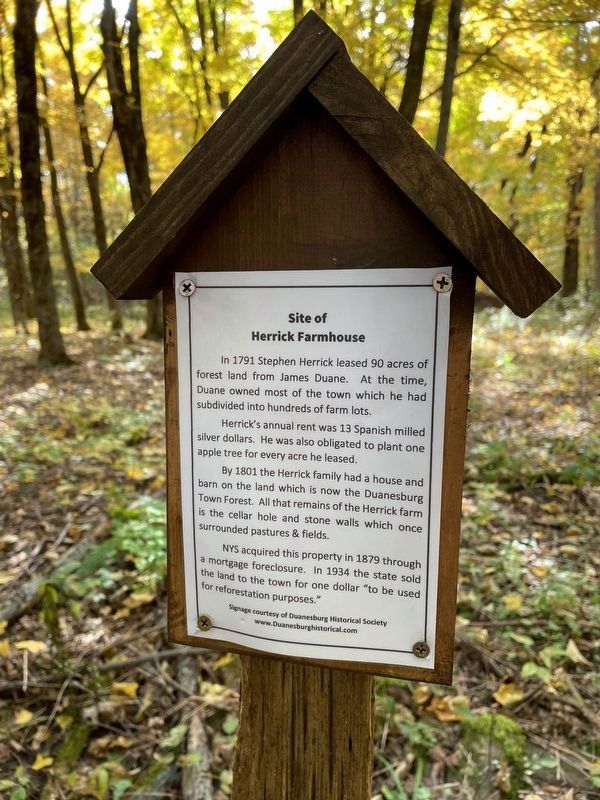 Site of Herrick Farm House Marker image. Click for full size.
